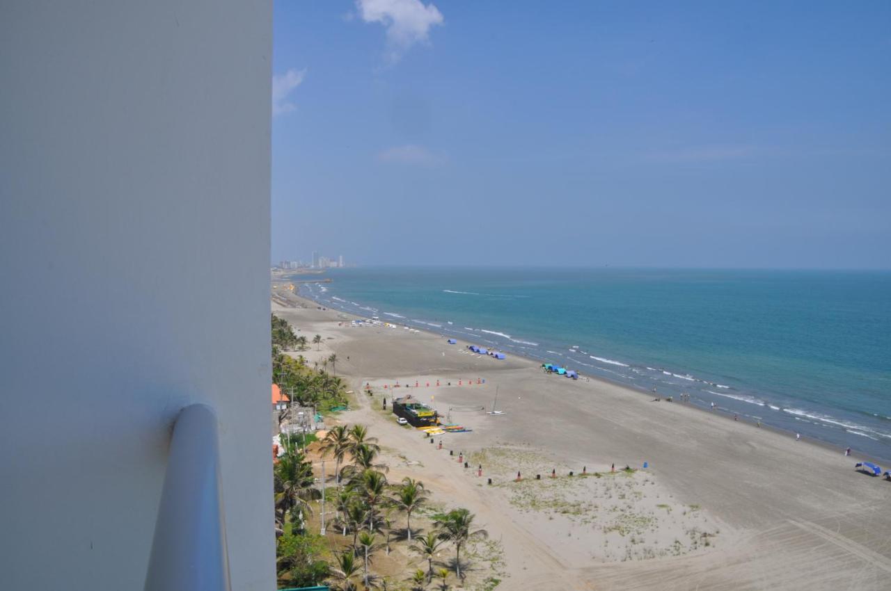 Cartagena Beach Front Apartments Екстериор снимка